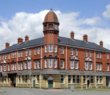 The Waterloo Hotel & Bistro Newport  Exterior photo